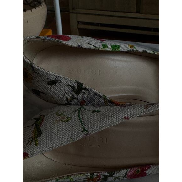 Gucci Sylvie Cloth Heels - Picture 7 of 7